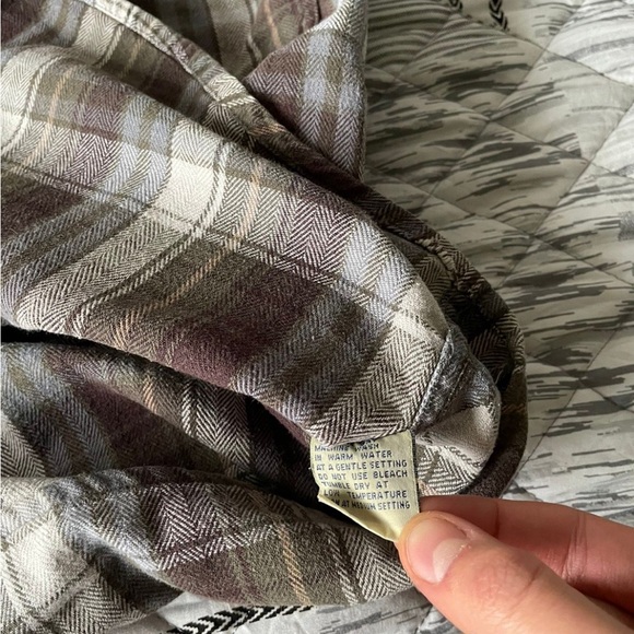 Vintage 90s Plaid Brown Essential Flannel - Picture 5 of 6